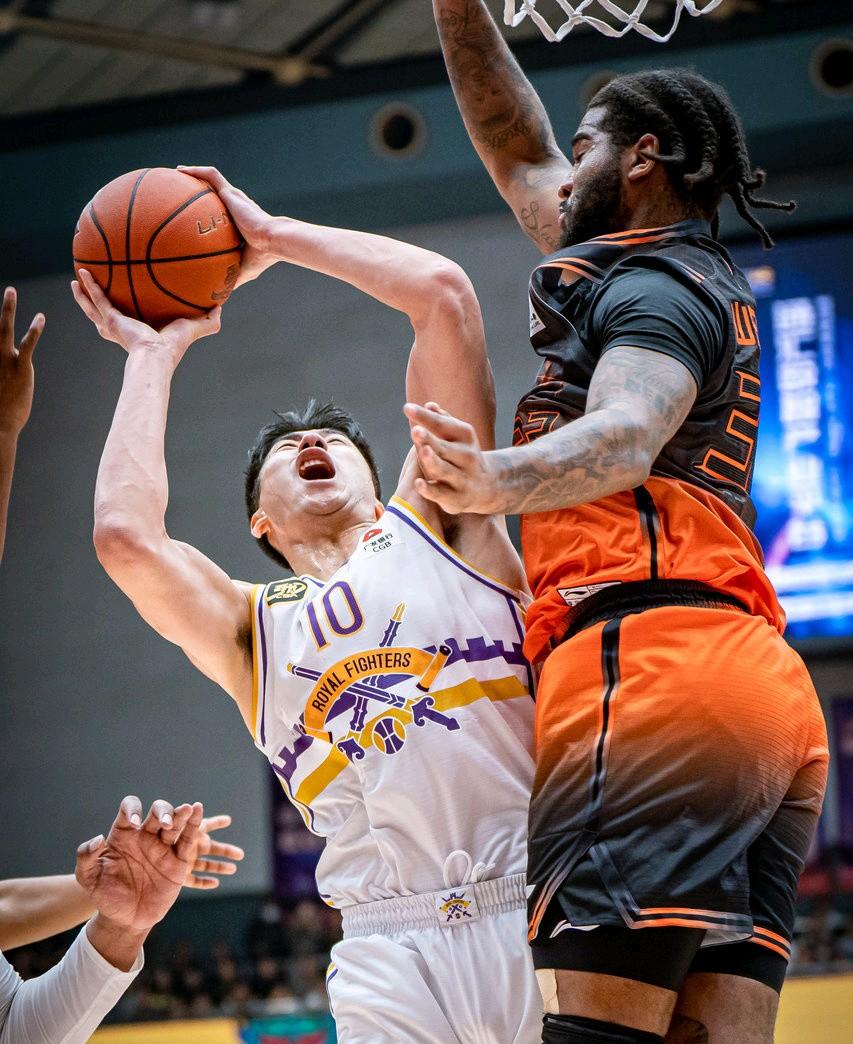 赛地聚焦——德甲赛前热度飙升，山东男篮强势反弹，震撼外界，资深球员宣示担当的简单介绍