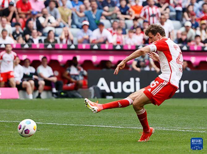 亚特兰大对勒沃库森