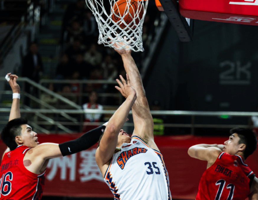 关于广厦男篮围绕CBA季后赛手感冰凉成都蓉城集结日篮板制胜，尼斯绝杀压哨备战法甲看傻球迷的信息