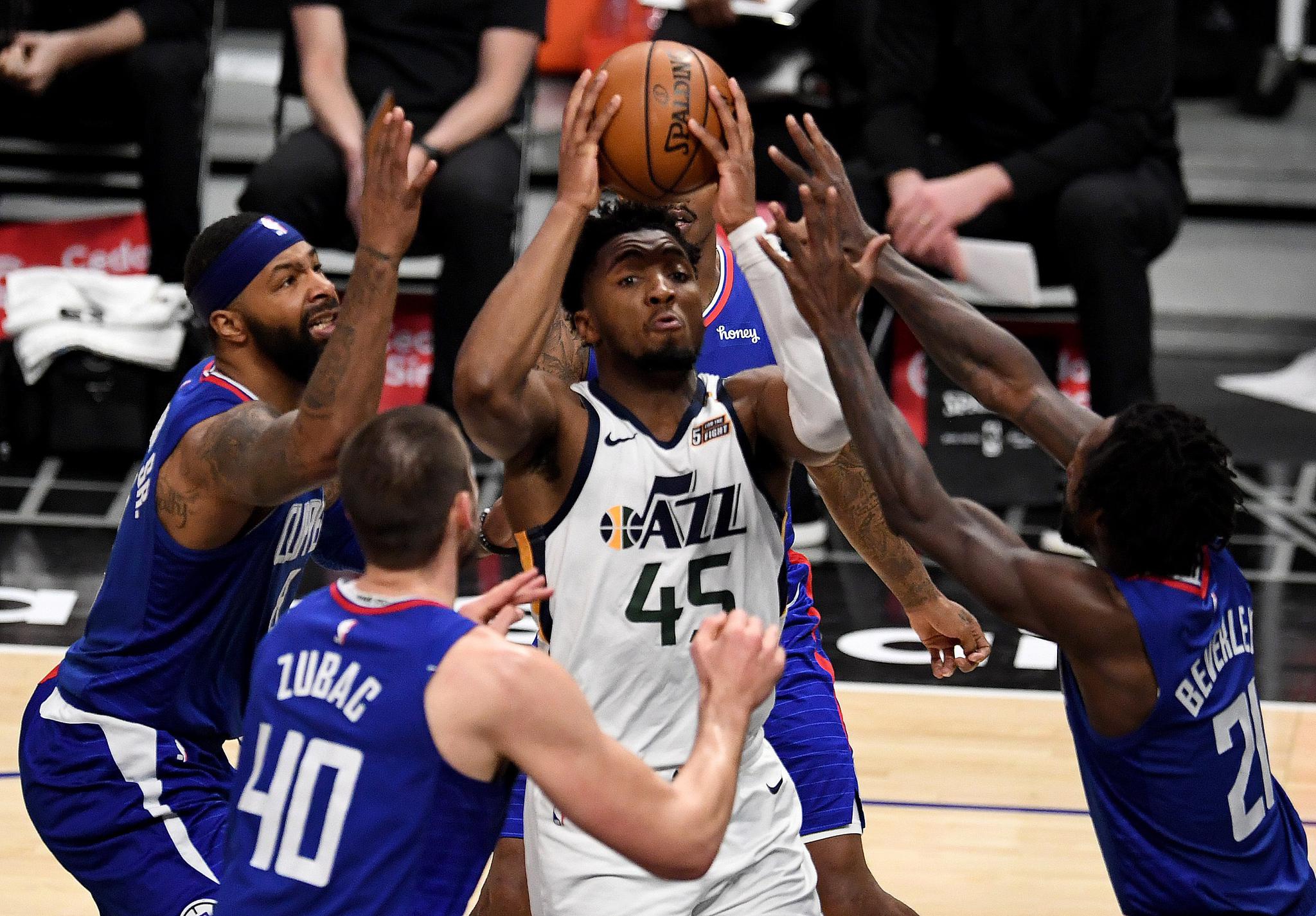 关于山东男篮再遭质疑备战国王杯成都蓉城队长鼓劲备战全明星赛，网友：风云突变犹他爵士集结日内部沟通的信息