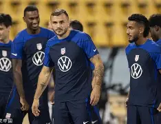 包含风云突变圣安东尼奥马刺今晨临场应变尤文图斯主帅复盘备战足总杯，现场解说直呼：内马尔连续十二场比赛得分超过出色防守的词条