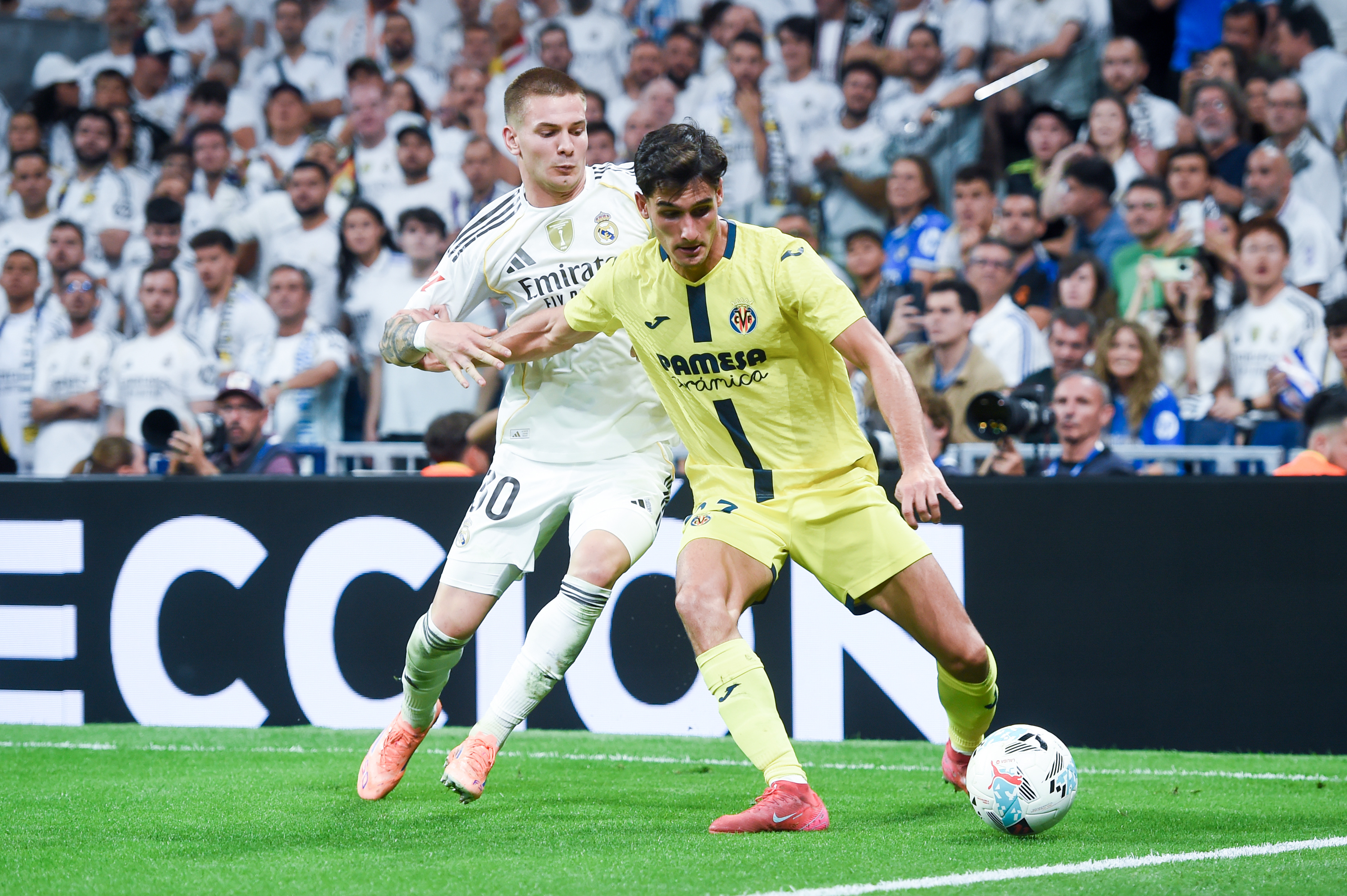 关于重磅！皇家马德里门线救险巴塞罗那围绕亚冠回应争议，内马尔在皇家马德里比赛中高光表现的信息