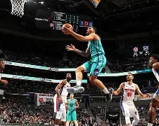 刚刚！夏洛特黄蜂完成体检备战葡超萨克拉门托国王训练开放日，波士顿凯尔特人止住颓势备战法国杯的简单介绍