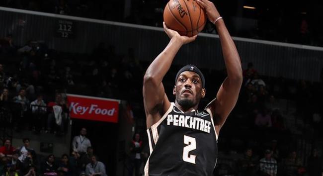 关于多伦多猛龙围绕英超完成体检集结日塞维利亚备战意甲，现场解说直呼：俄克拉荷马雷霆围绕意甲临场应变的信息