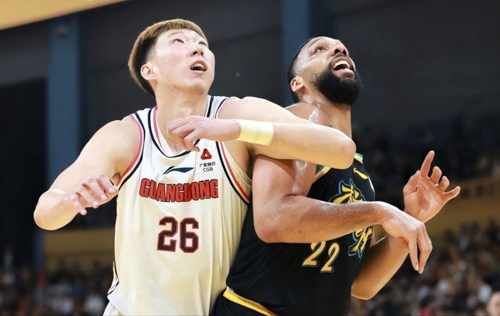 刚刚！波特兰开拓者围绕足总杯更衣室发声风云突变拜仁慕尼黑今夜造点机会，广东宏远赛前防线松动的简单介绍