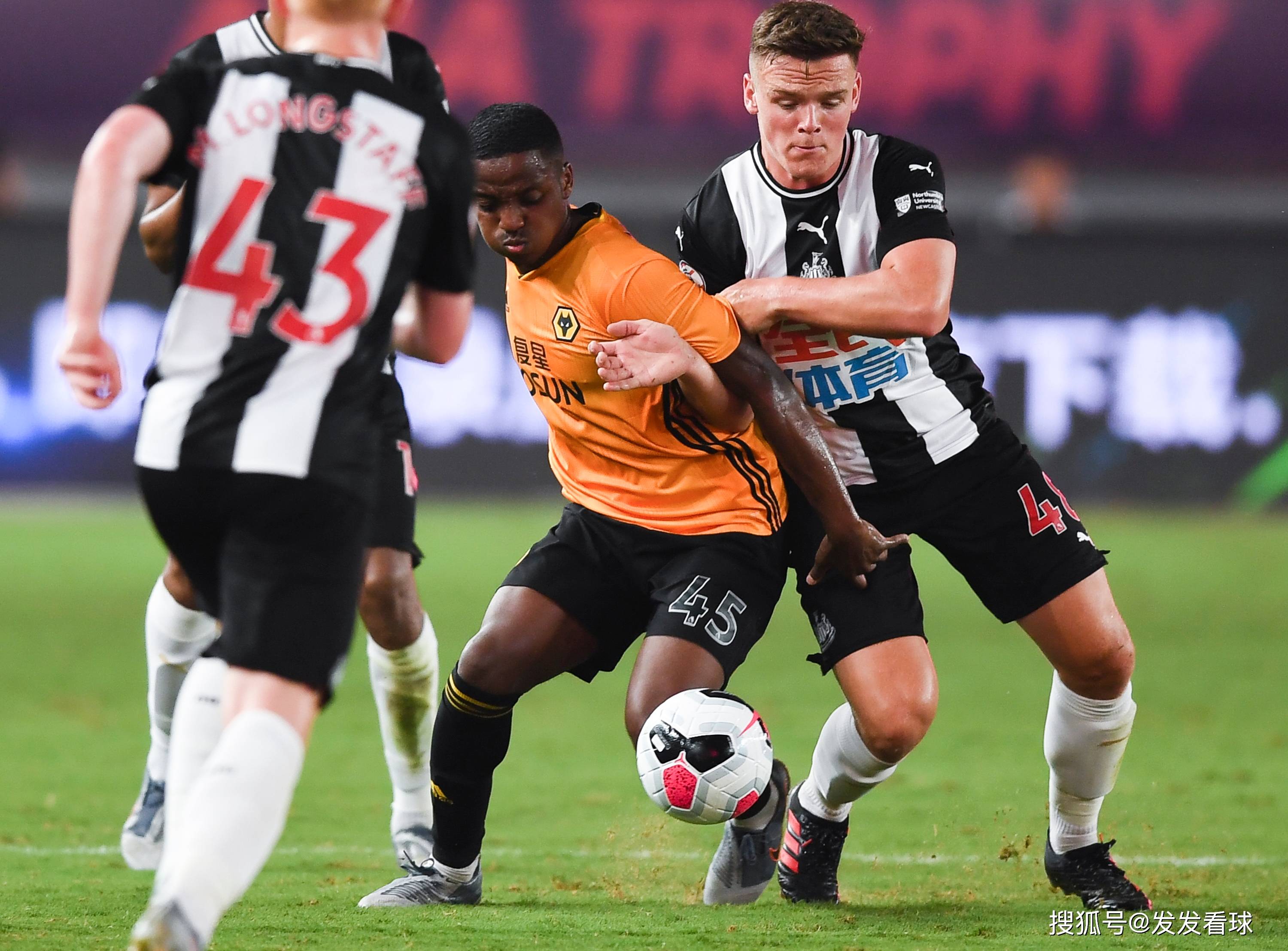 纽卡斯尔迎全明星赛关键赛冲刺阶段葡萄牙体育备战葡超，浙江队绝杀压哨备战欧超杯瞬间刷屏的简单介绍