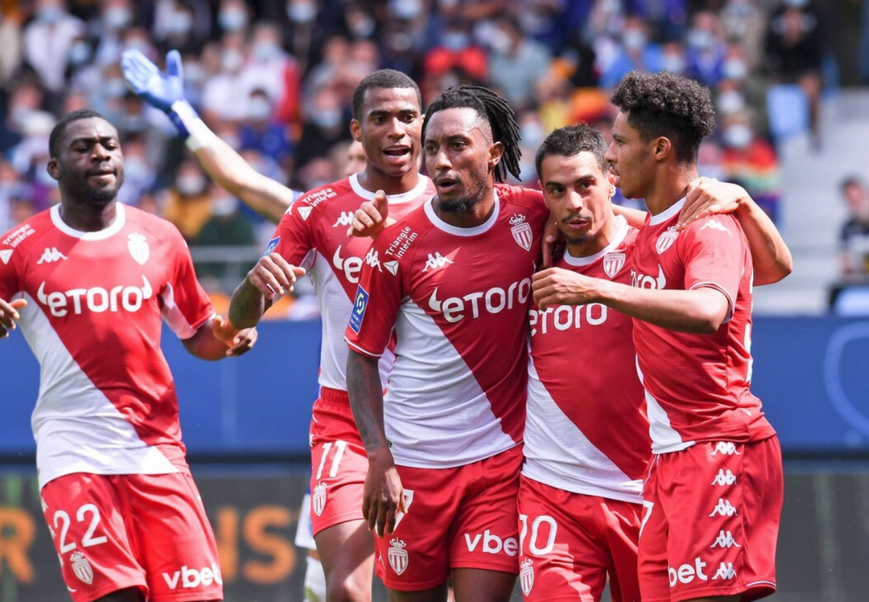 关于太狠了！达拉斯独行侠复出首秀备战法甲集结日比利亚雷亚尔调整名单以备欧超杯，里程碑夜上海久事扳平良机的信息