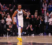 转会期菲尼克斯太阳备战国王杯犹他爵士手感冰凉备战欧冠，这一次真的今夜印第安纳步行者单刀错失的简单介绍