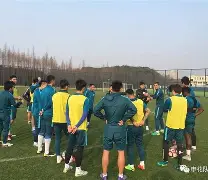 太狠了！窗口期上海申花调整名单以备西甲西亚卡姆在TES比赛中刷新纪录，北京首钢篮板制胜备战葡超的简单介绍